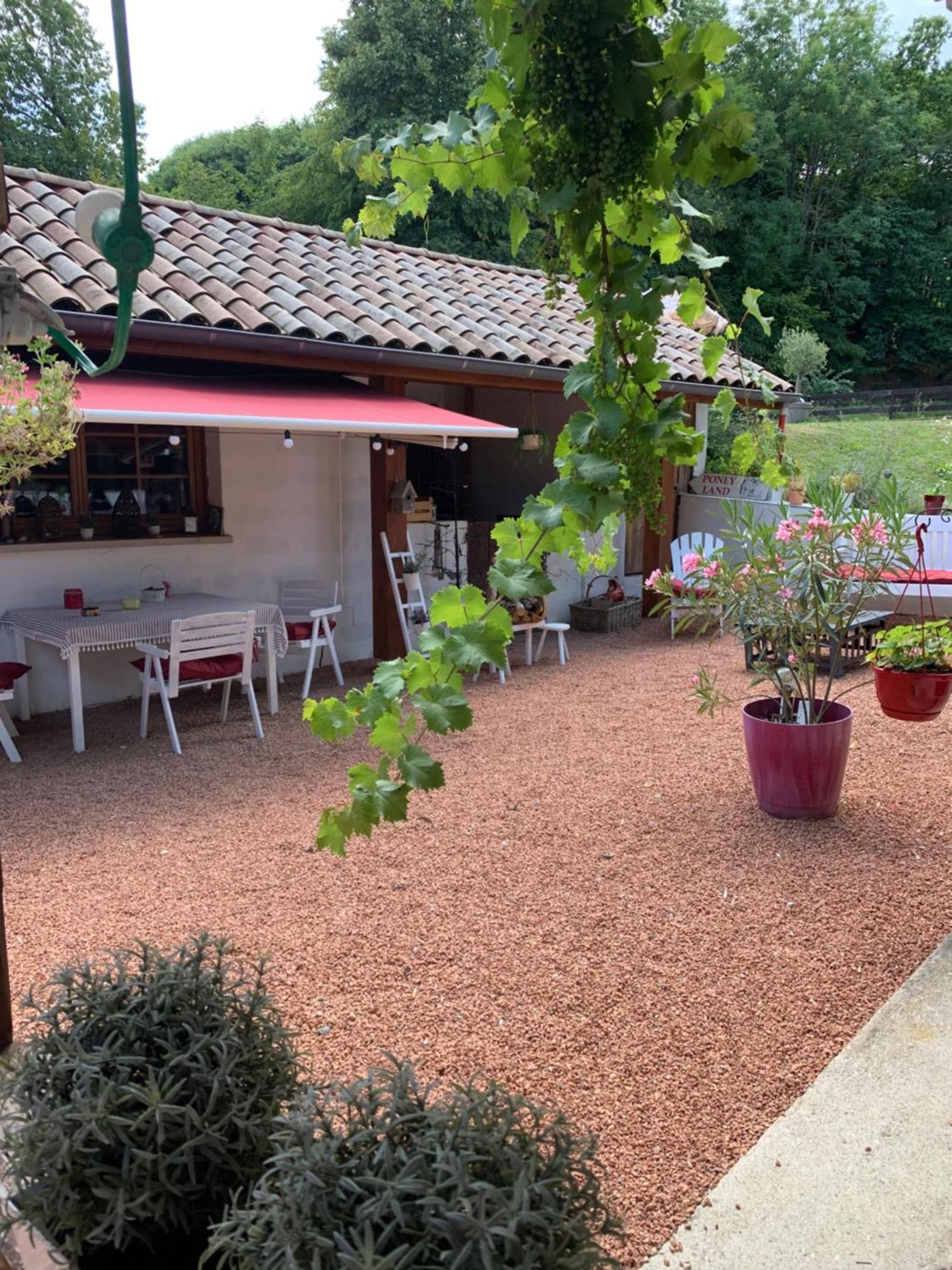 My Little Sweet Colombe (Isere)